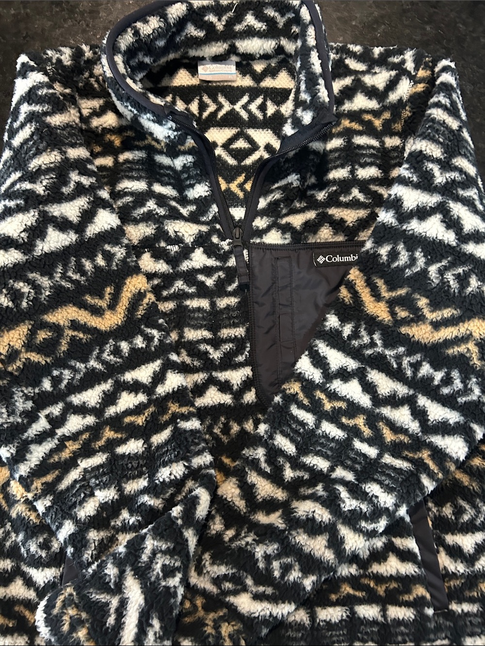 Columbia Women's Sherpa Half-Zip Pullover - Black, White & Tan